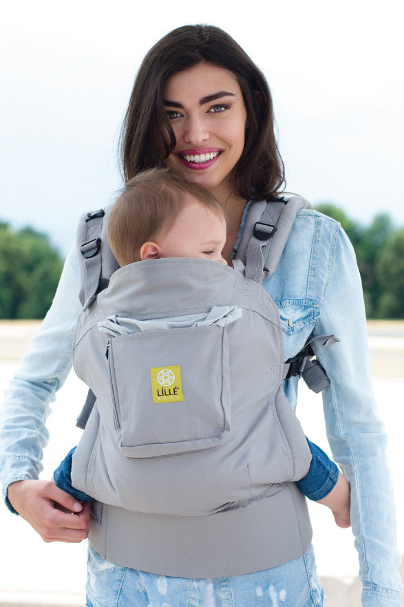 All in one store baby travel carrier